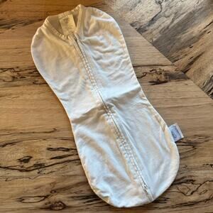 Summer Swaddle Pod in Cream